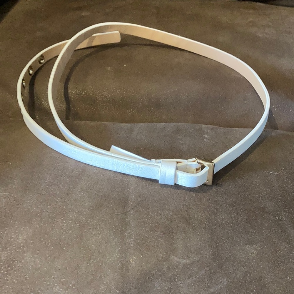 EUC BCBG women's belt